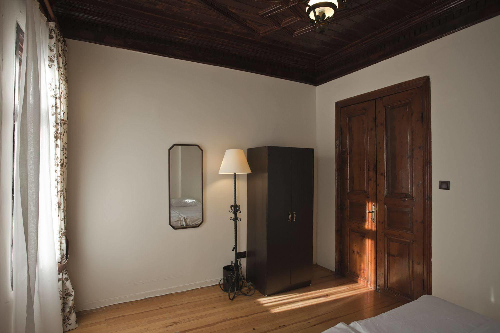 Auberge de jeunesse Veni Vidi Dormi à Istambul Extérieur photo